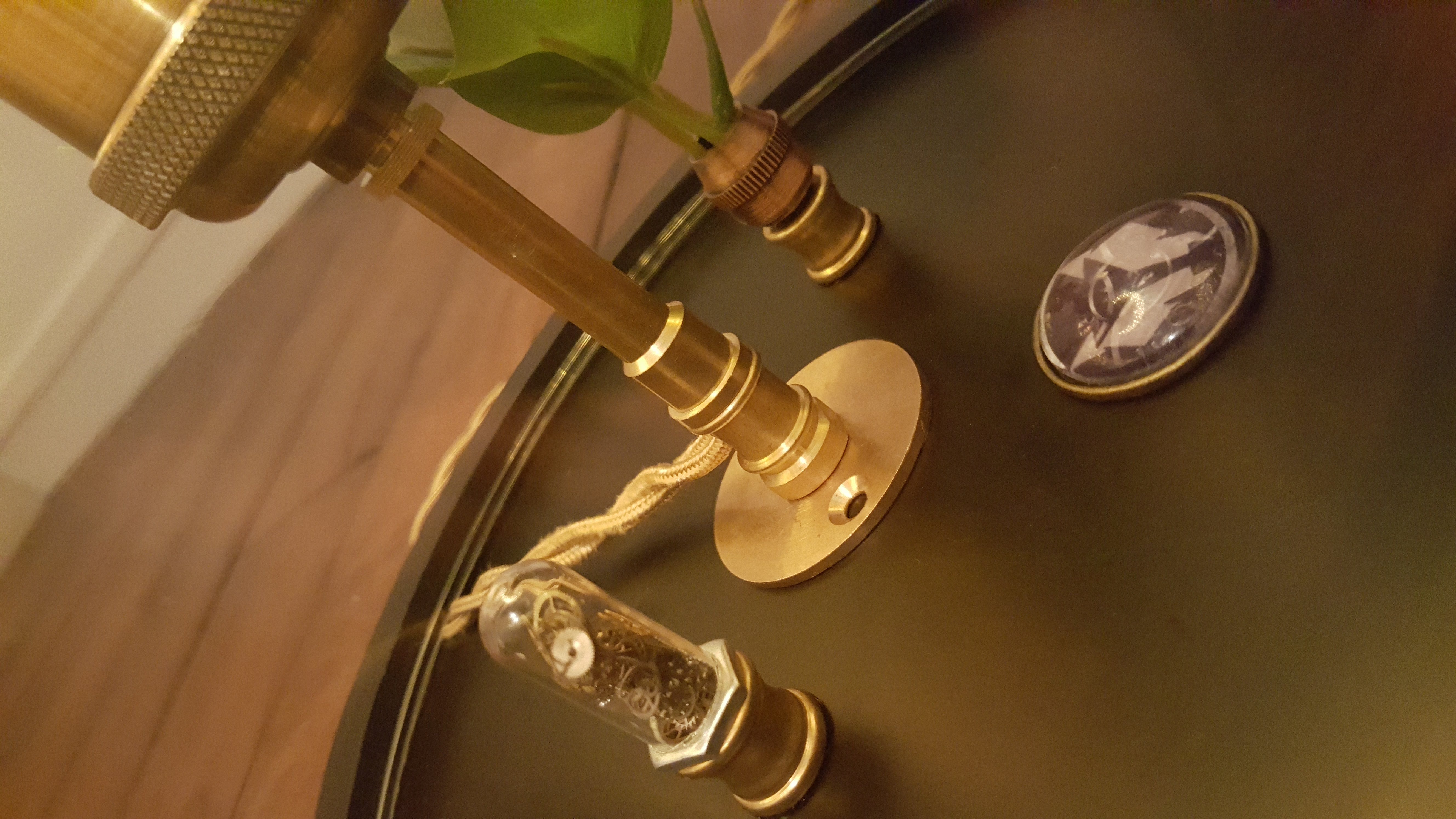 Vibe Capsule 2 angle view